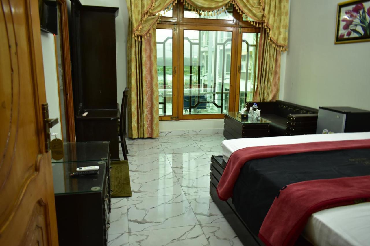 Swat Hilton Hotel Saidu Sharif Экстерьер фото